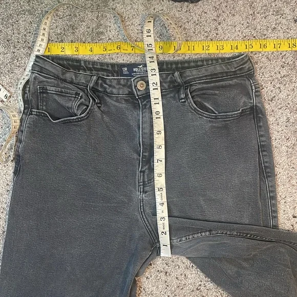 Hollister Black Ultra High Rise Vintage Stretch Wide Leg Jean‎ Size 13R/W31/L31 - Picture 6 of 7